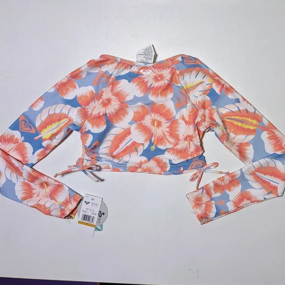 Roxy Cropped Floral Rashguard - Picture 3 of 7